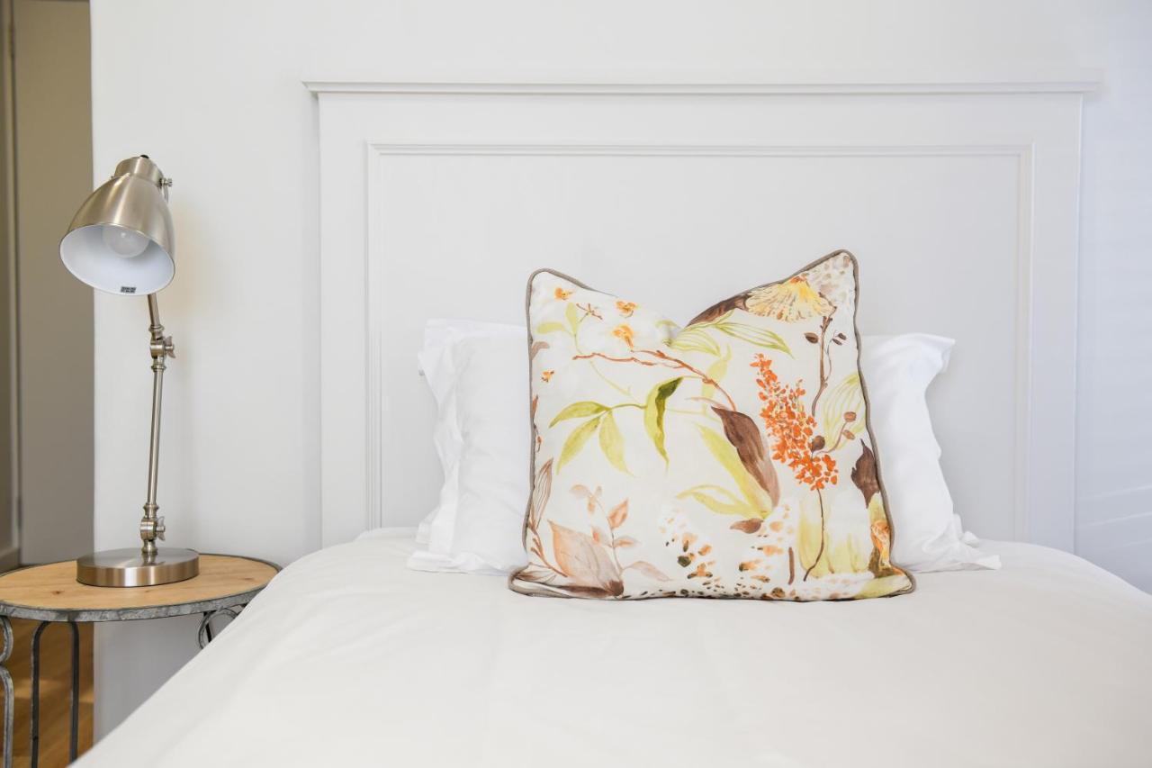 Four Palms Accommodation Durbanville Eksteriør billede